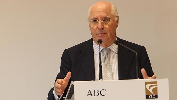 El presidente del grupo, Rafael Miranda, en un Foro de ABC en Sevilla