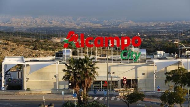 COAG ha denunciado que Alcampo se ha sumado a la venta a pérdidas