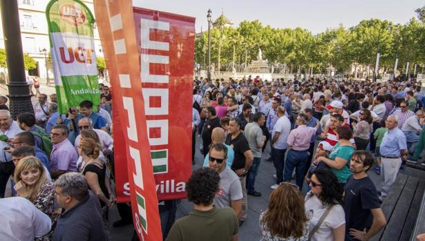 Protesta contra la ejecución de un ERE en Sevilla