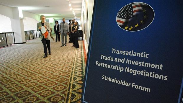 Bruselas reconoce que el acuerdo TTIP no se cerrará este año