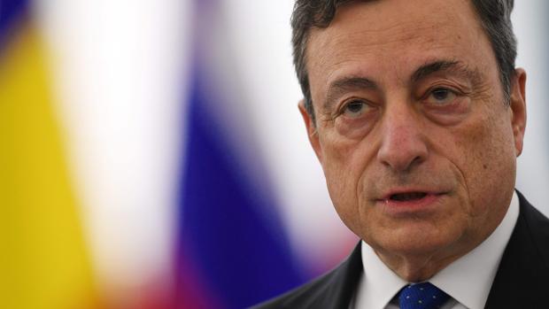 Mario Draghi defiende en la Eurocámara la gestión del BCE