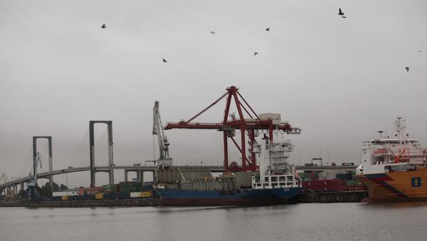 La Dársena del Batán en el Puerto de Sevilla