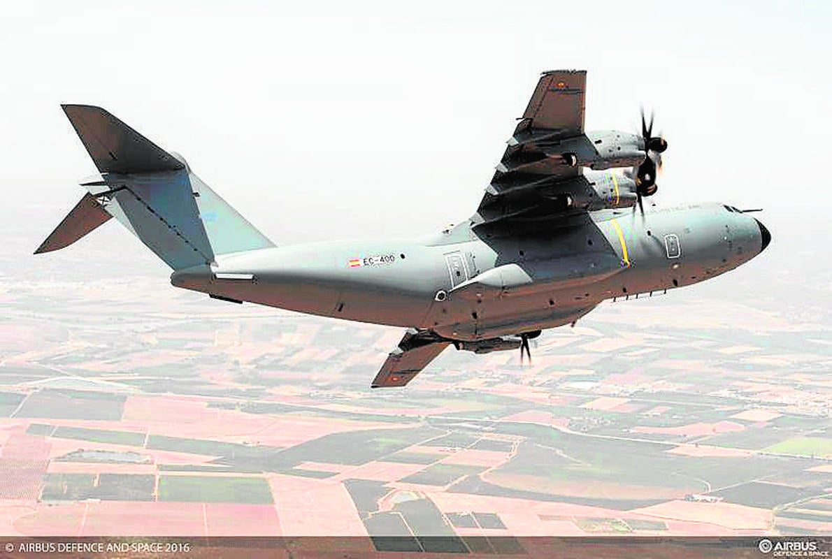 El avión A400M, entregado por Airbus Defence&amp;Space al Ejército español