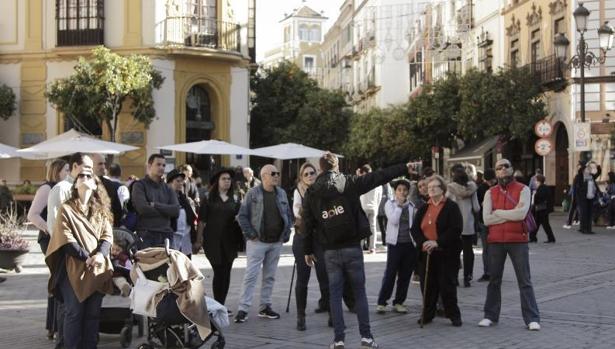 España recibió el récord de 75,6 millones de turistas en 2016, el 10,3% más