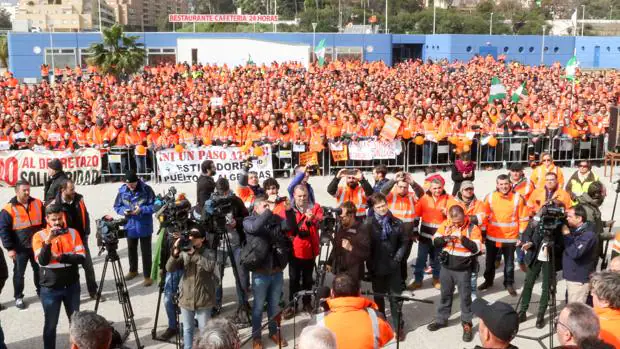 Manifestación de los sindicatos de estibadores en el puerto de Algeciras
