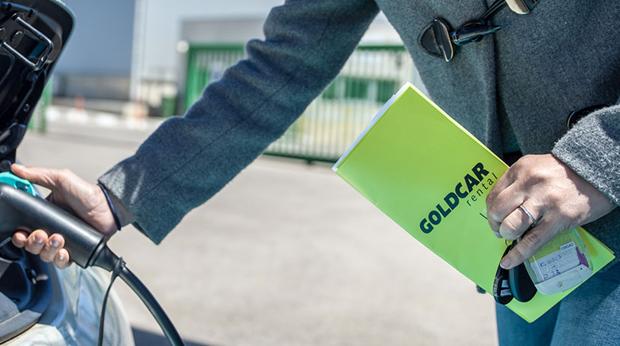 Europcar adquiere la empresa española de alquiler de coches Goldcar