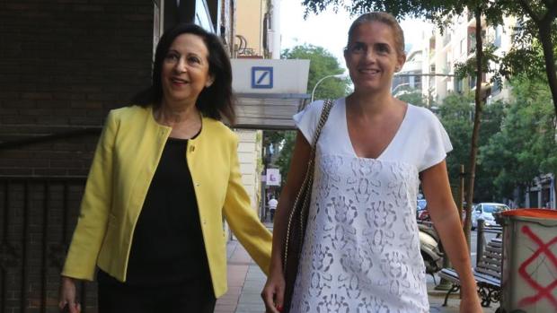 El PSOE pide la comparecencia urgente de Báñez por tomar 3.500 millones del Fondo de Reserva para las pensiones