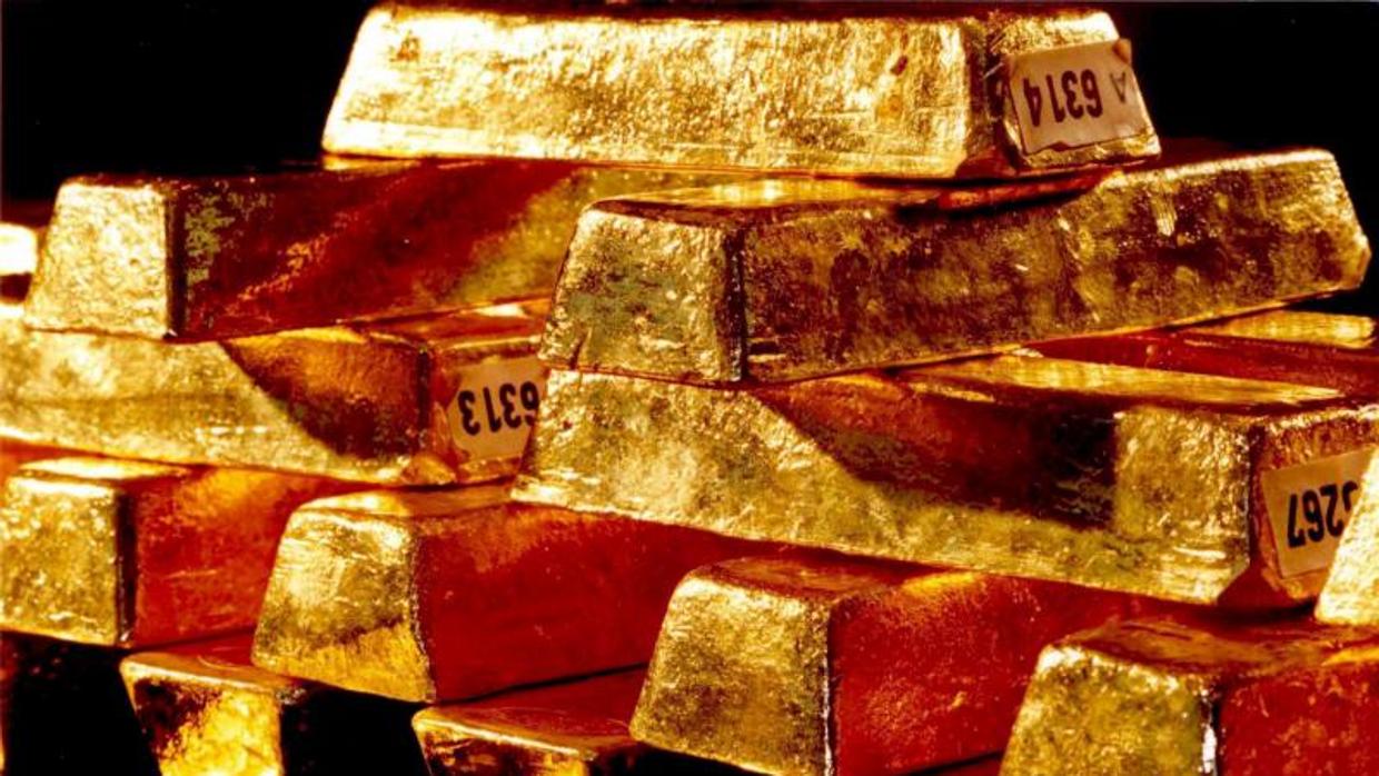 Hasta en tres ocasiones ha alcanzado el oro este año la barrera de los 1.300 dólares por onza