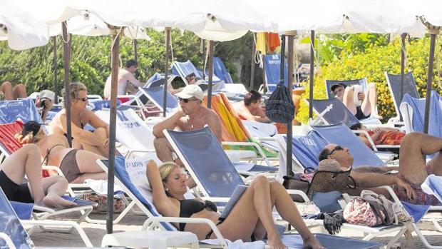 España recibió a 46,9 millones de turistas hasta julio, un 11,3% más