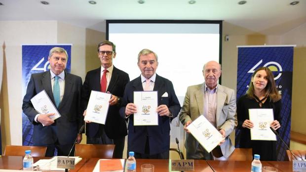 Círculo de Empresarios pide que haya empleados «bien pagados» y subir los sueldos «donde se pueda»