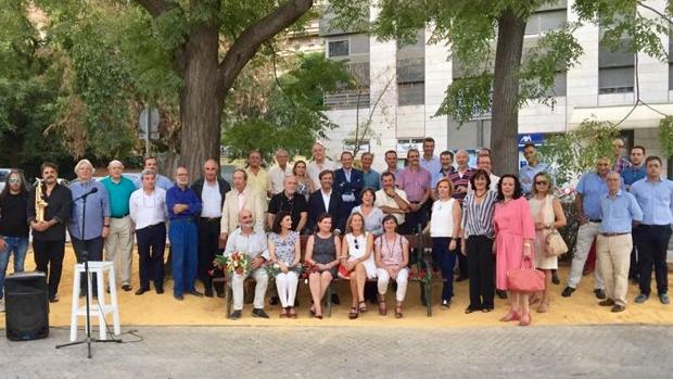 Un banco memorial en recuerdo del ingeniero Miguel Vidal