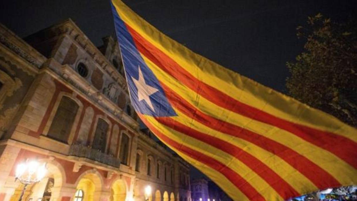 En sentido contrario, desde el referéndum del 1-O han movido su sede a Cataluña 83 empresas