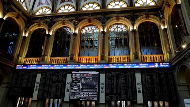 El Ibex pierde los 10.100 puntos y encadena ocho sesiones a la baja