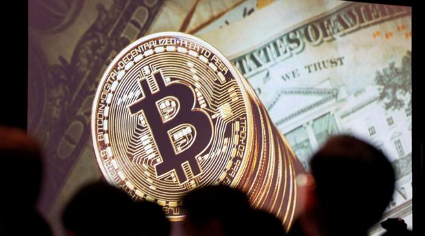 El bitcoin rompe su racha alcista y aviva el temor a una burbuja