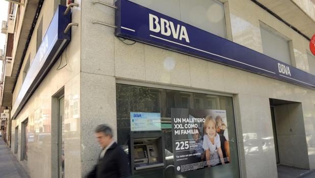 BBVA, Sabadell y Santander perdieron 9.200 millones en depósitos en octubre