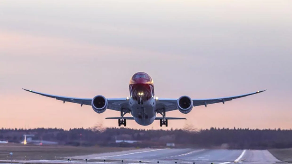 Norwegian bate el récord de vuelo transatlántico más rápido