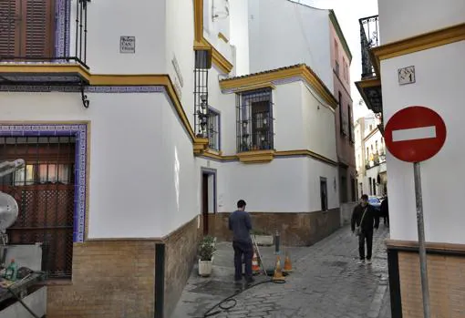 La Calle Antillano Campos, donde está el bar «Las Golondrinas»