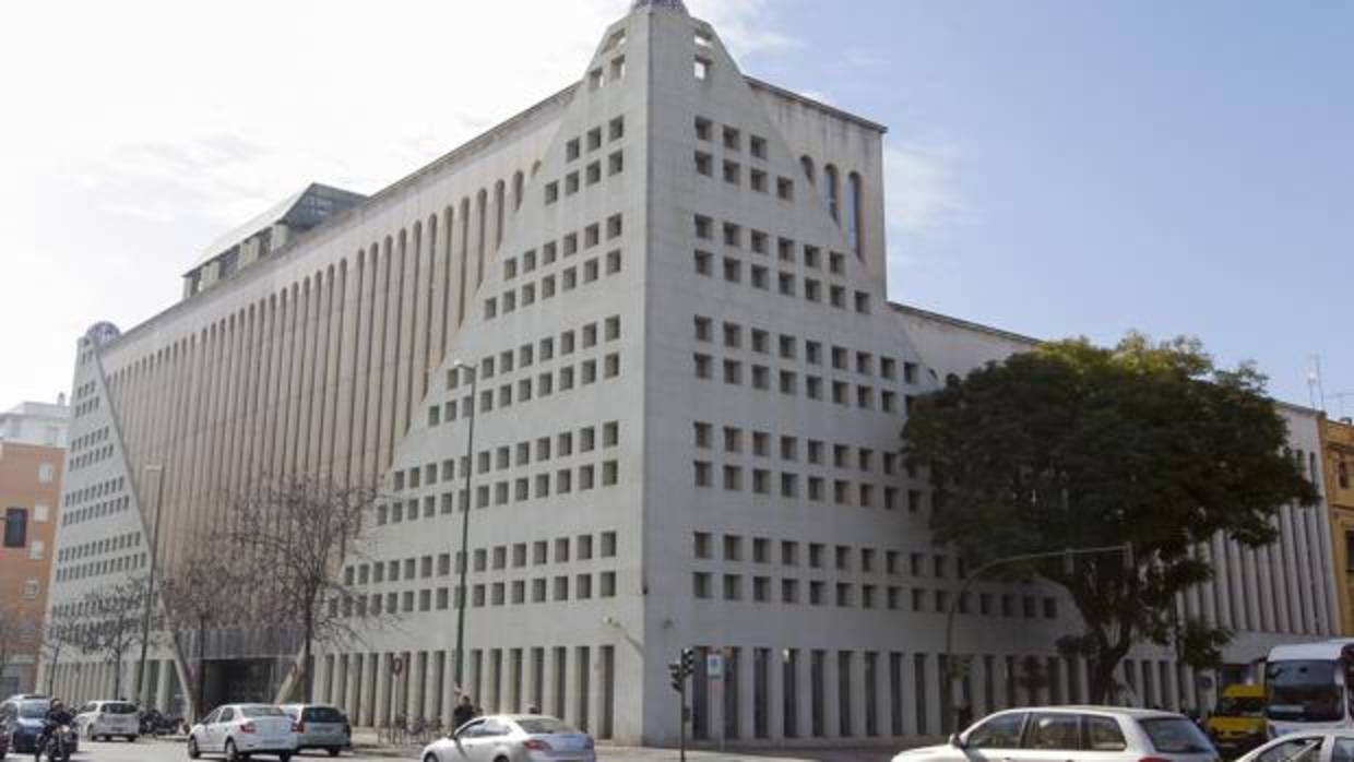 Imagen del futuro hotel en la avenida de la Buhaira