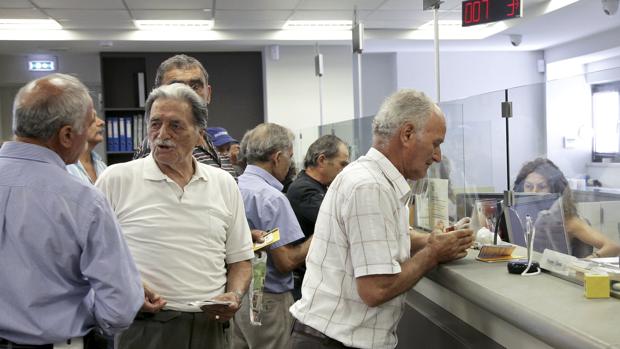 Las gestoras estiman que en 2025 habrá unos 40.000 millones en planes de pensiones rescatables