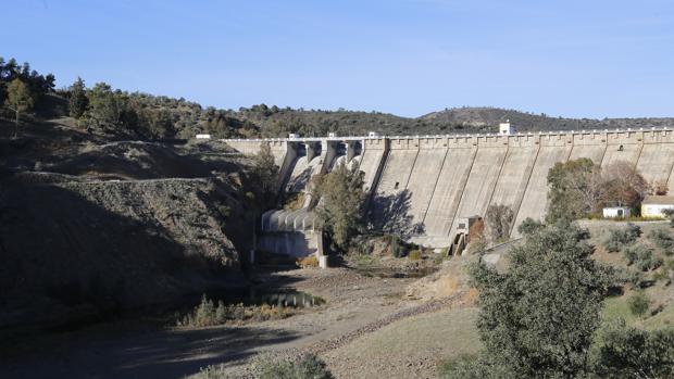 Los agricultores andaluces tendrán la mitad de agua que un año normal si sigue la sequía