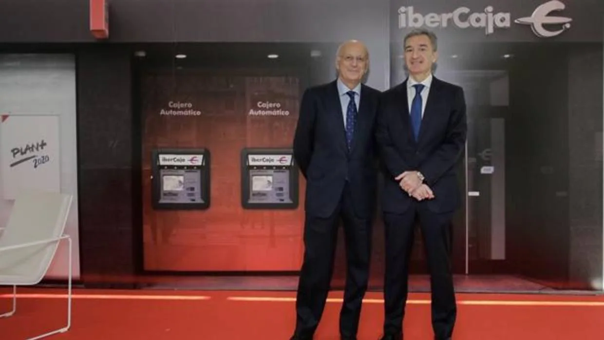 José Luis Aguirre, presidente de Ibercaja, y Víctor Iglesias, consejero delegado de la entidad
