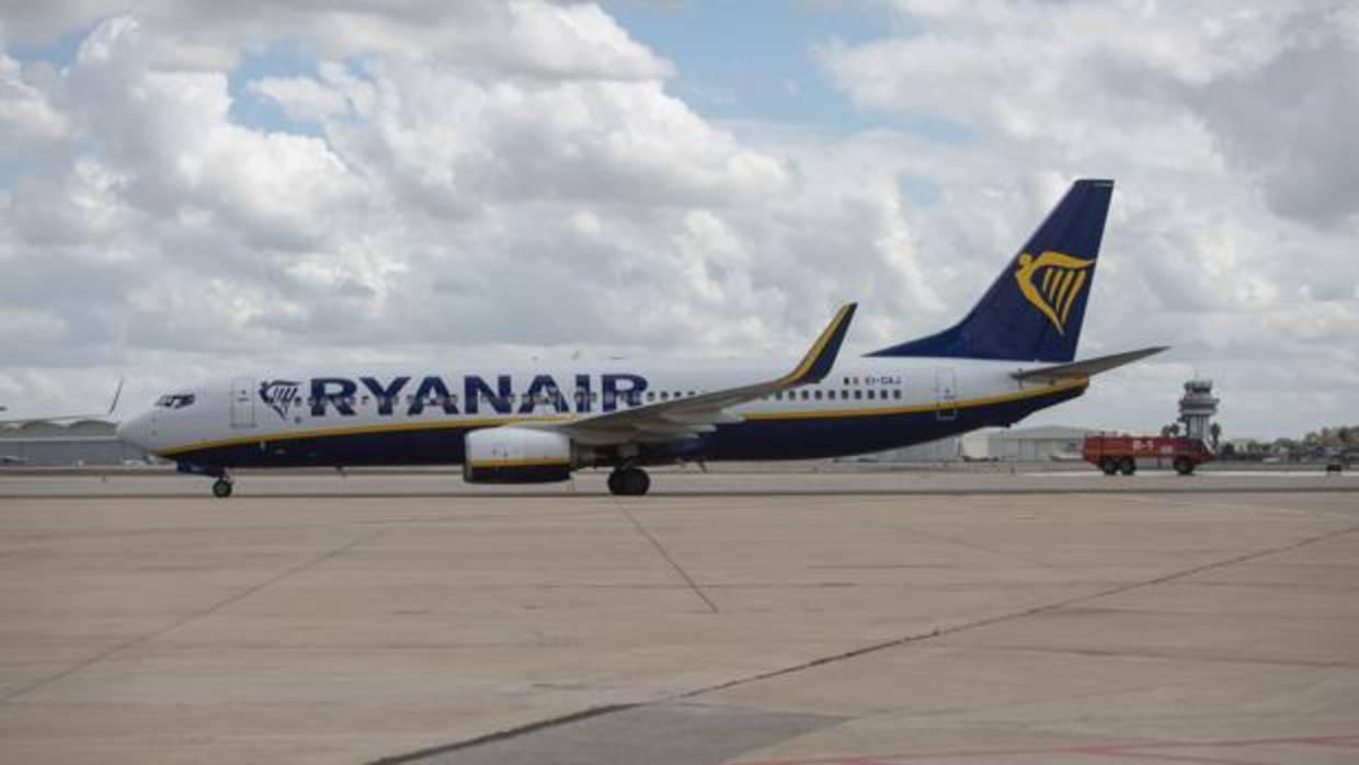 Ryanair convoca a USO a negociar el primer convenio de tripulantes de cabina