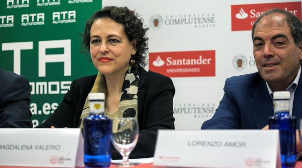 Los autónomos deben cotizar según su ingresos, dice la ministra de Trabajo