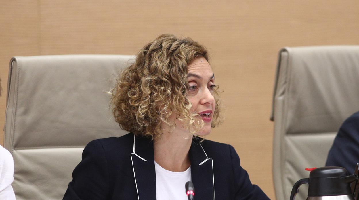 La ministra de Política Territorial y Función Pública, Meritxell Batet, en el Congreso de los Diputados