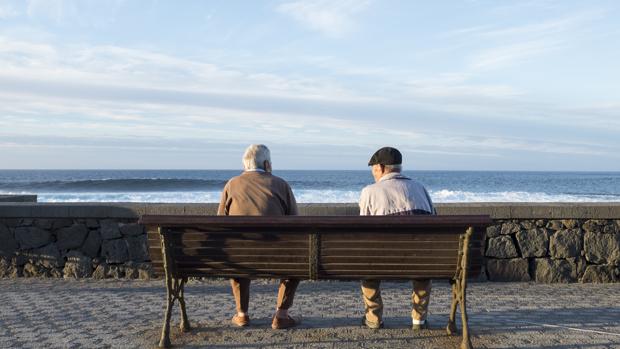 Gasto récord en pensiones durante agosto y otras cuatro noticias económicas de la mañana