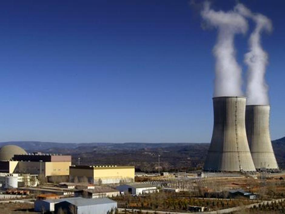 El cierre de las nucleares y del carbón encarecerá aún más el recibo de la luz