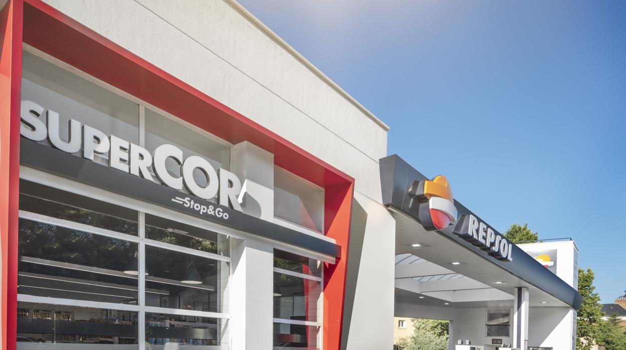 Repsol y El Corte Inglés abrirán 1.000 tiendas Supercor Stop&amp;Go en tres años