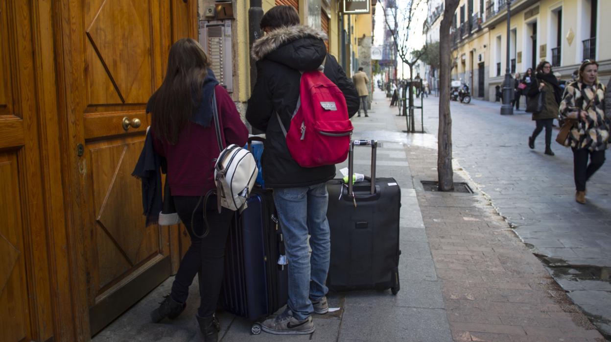 El Gobierno abre la puerta a que las comunidades de vecinos veten los pisos turísticos