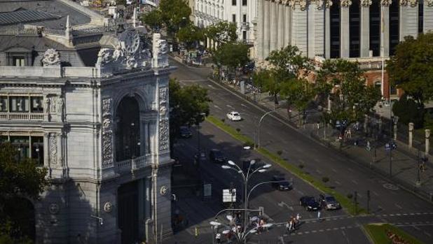 La deuda de las familias frena su caída en agosto y suma 705.977 millones de euros