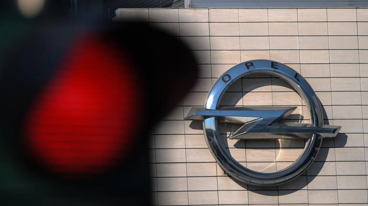 El «dieselgate» sigue siendo un quebradero de cabeza. Esta misma semana, el escándalo se extendía a Opel con los registros de su sede en Ruesselsheim