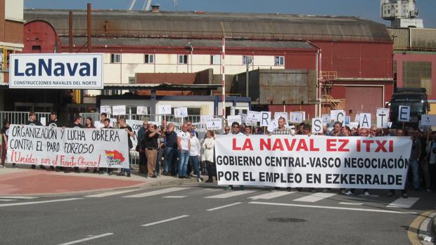 La Naval pide al PSE que medie con el Gobierno central para que rescate el astillero