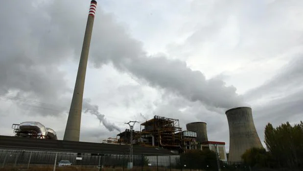 Endesa cerrará las centrales de carbón de Compostilla y Teruel en junio de 2020