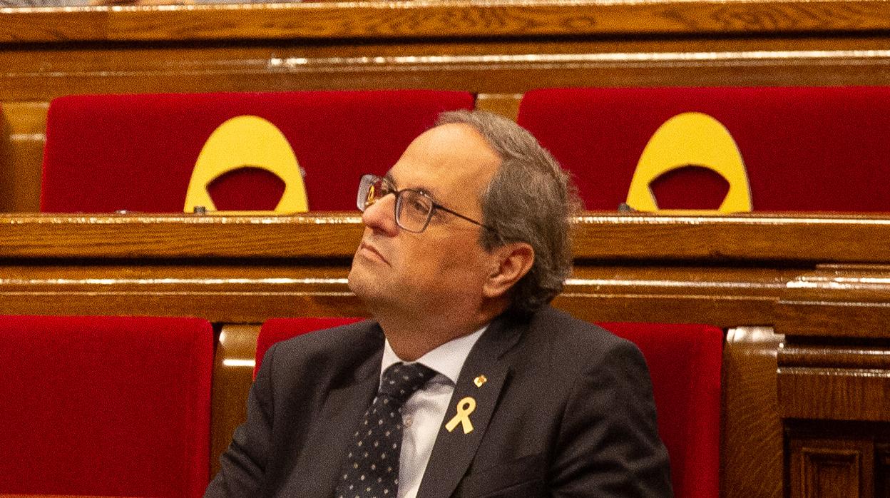 El «president» Quim Torra, durante una sesión plenaria del Parlamento catalán