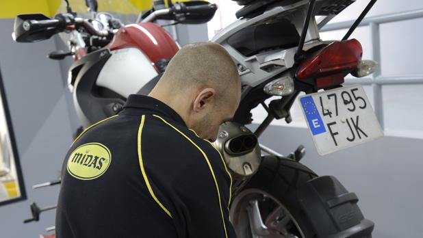 Midas también abrirá talleres franquiciados para motocicletas