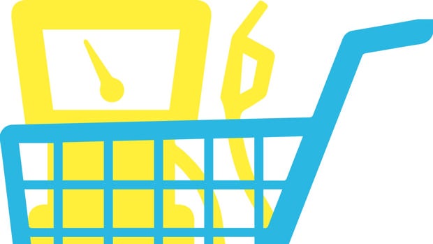 Tiendas de las gasolineras: de comprar chicles y agua a llenar la cesta de la compra diaria