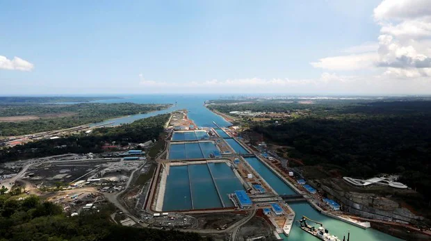 Sacyr cae un 15% en Bolsa tras un laudo desfavorable sobre el Canal de Panamá