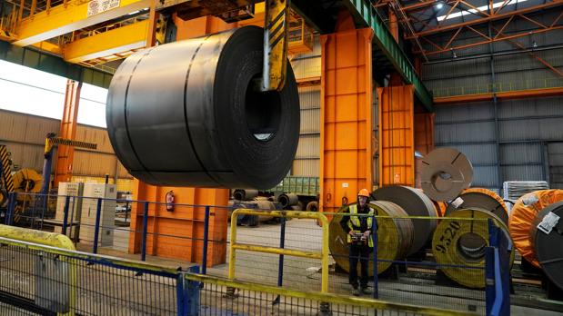 ArcelorMittal aplicará un ERTE de siete días a 1.624 trabajadores en España
