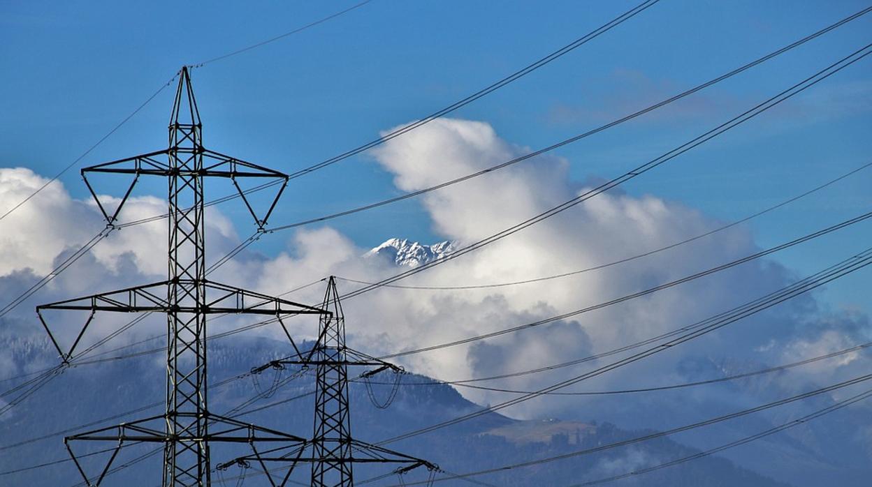 El precio de la electricidad en 2018 es el más caro de los últimos diez años