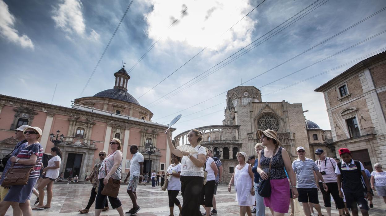 España recibió más de 82 millones de turistas extranjeros en 2018, un récord histórico