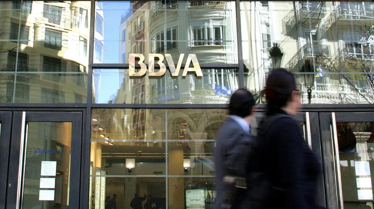 Imagen de archivo de una sucursal de BBVA