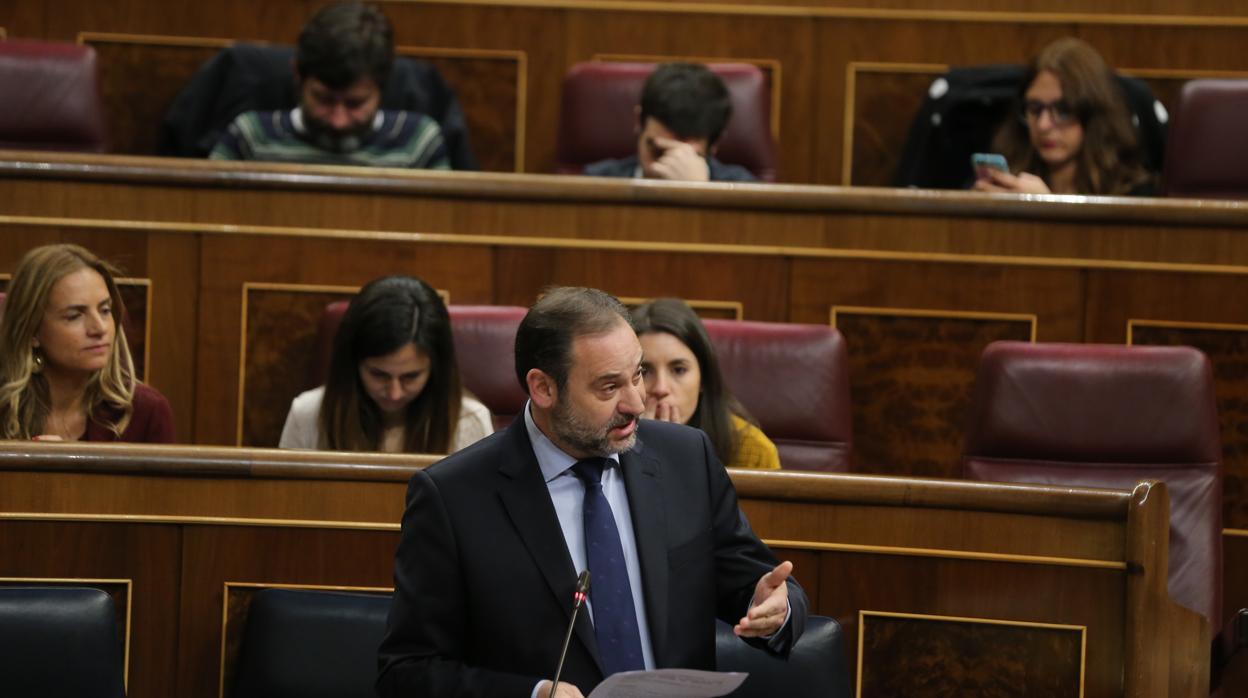 Comparecencia del ministro de Fomento, José Luis Ábalos, en el Congreso de los Diputados
