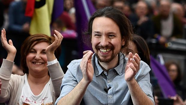 Podemos quiere elevar a 24 semanas los permisos de maternidad y paternidad