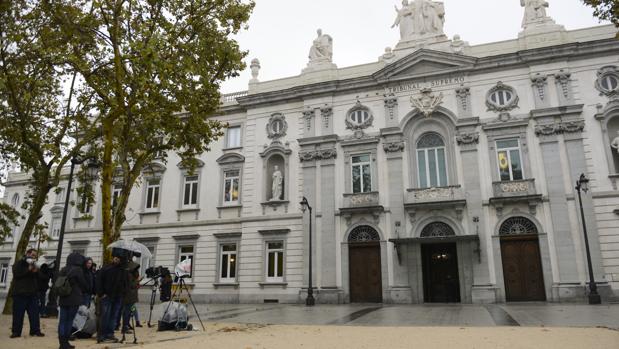 El Tribunal Supremo acuerda que los trabajadores interinos no tienen derecho a recibir indemnización