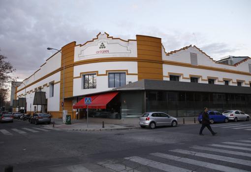 El Club Antares de Sevilla se convertirá en una residencia estudiantil de 500 plazas