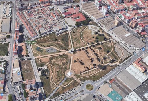 Vista aérea del Parque San Rafael de Málaga donde Proyectos Integrales Robuk hará una residencia de 534 habitaciones
