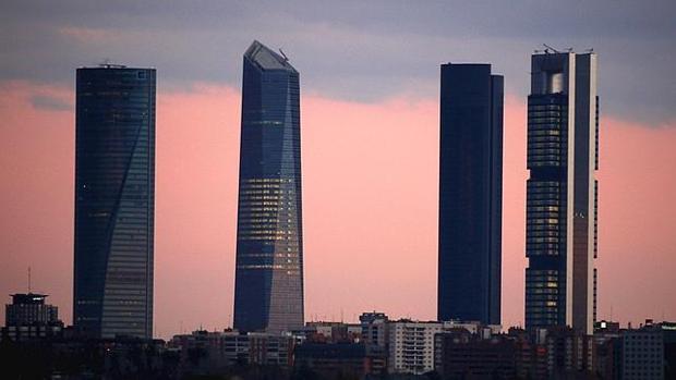Madrid y Murcia, las que más crecen mientras Extremadura dispara su deuda